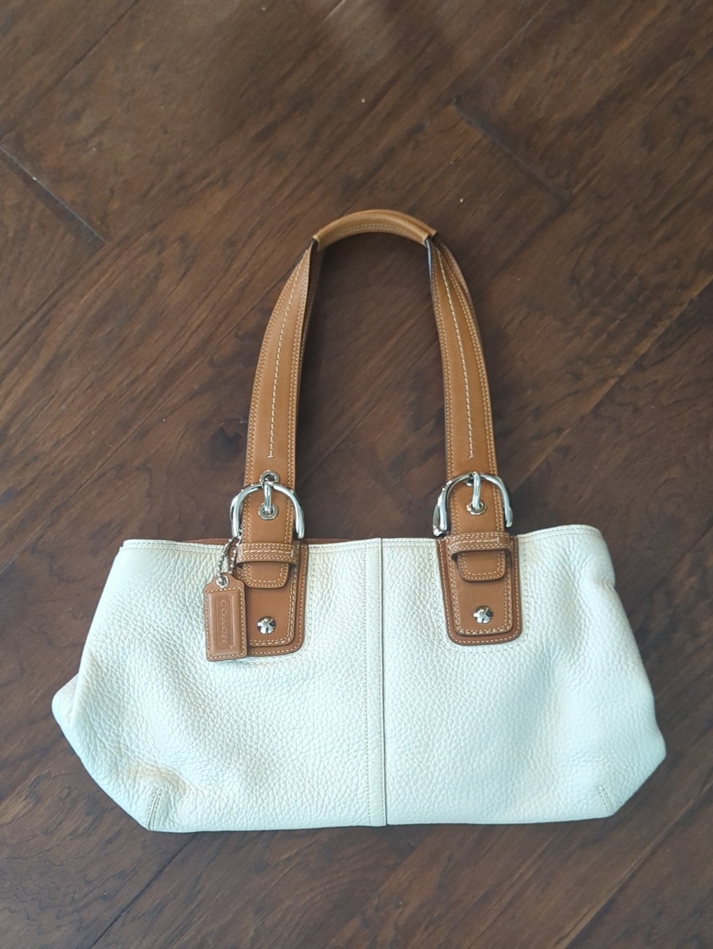 NWT Vintage Coach Soho White Pebble Leather Satchel